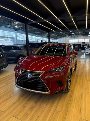 LEXUS NX 300 2.0 16V VVT-i TURBO GASOLINA LUXURY 6A/T AWD LEXUS NX 300 2.0 16V VVT-i TURBO GASOLINA LUXURY 6A/T AWD
